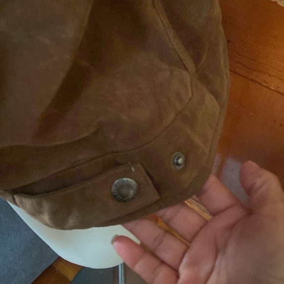 Levi's Women's Classic Sherpa Lined Trucker Jacket Cognac - Picture 10 of 16